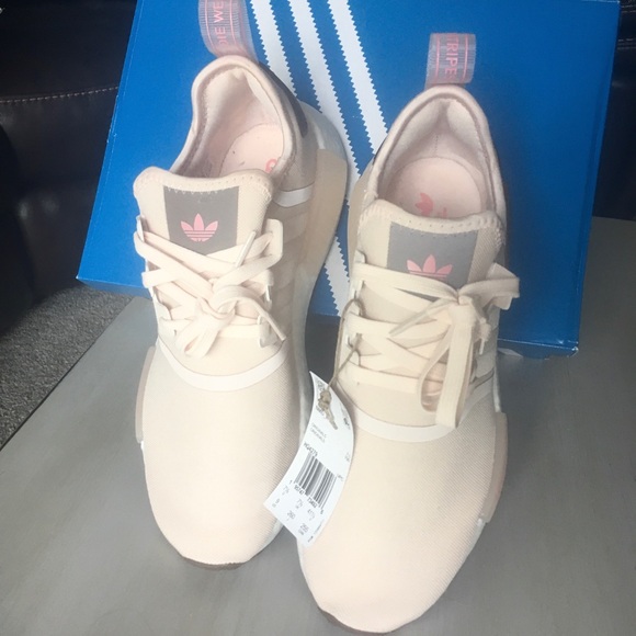 BRAND NEW Womens Adidas NMD_R1 - Picture 8 of 9